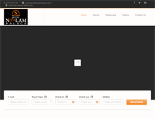 Tablet Screenshot of neelampalace.com